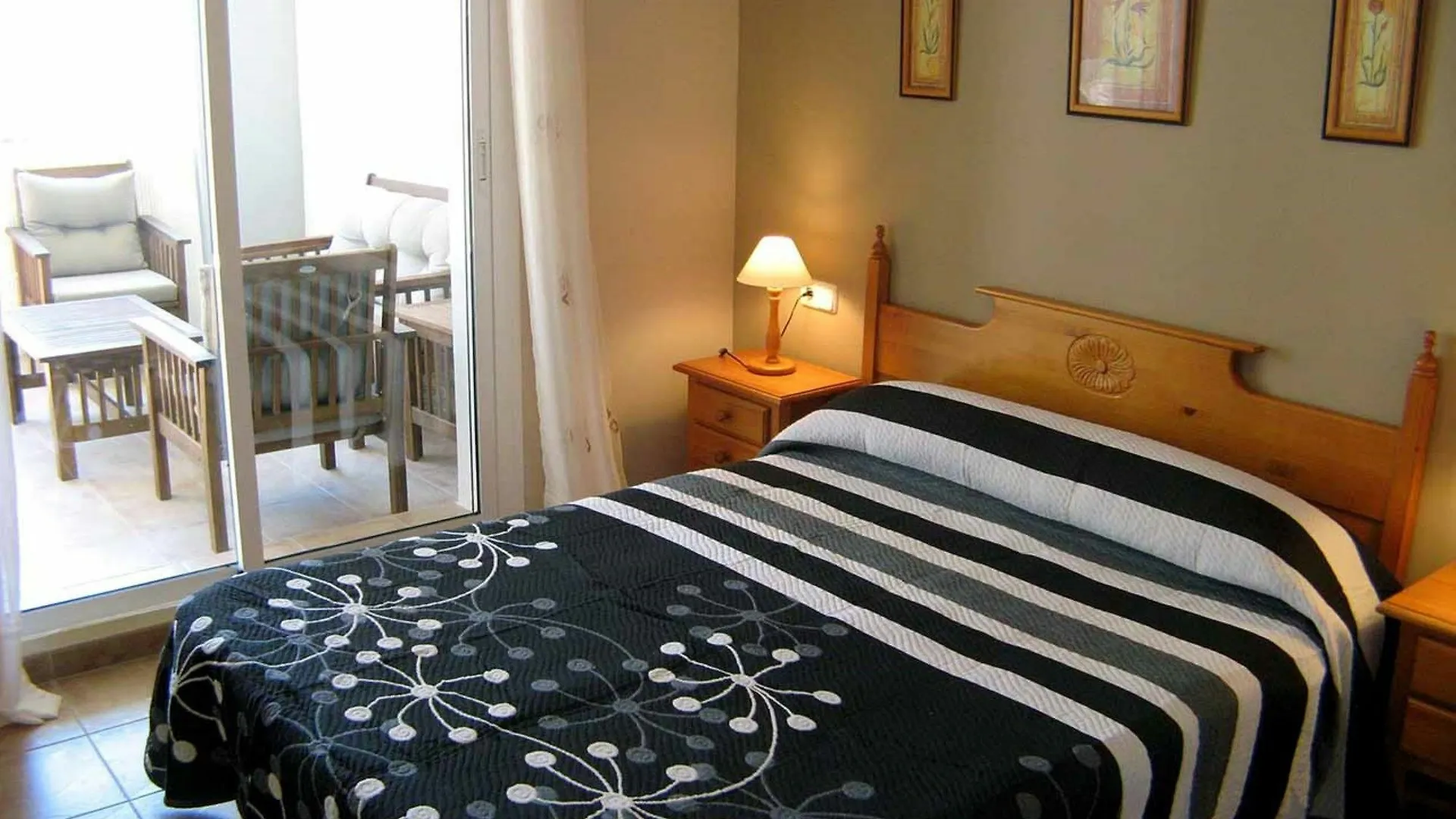 106452 - Apartment In Vera Roquetas de Mar